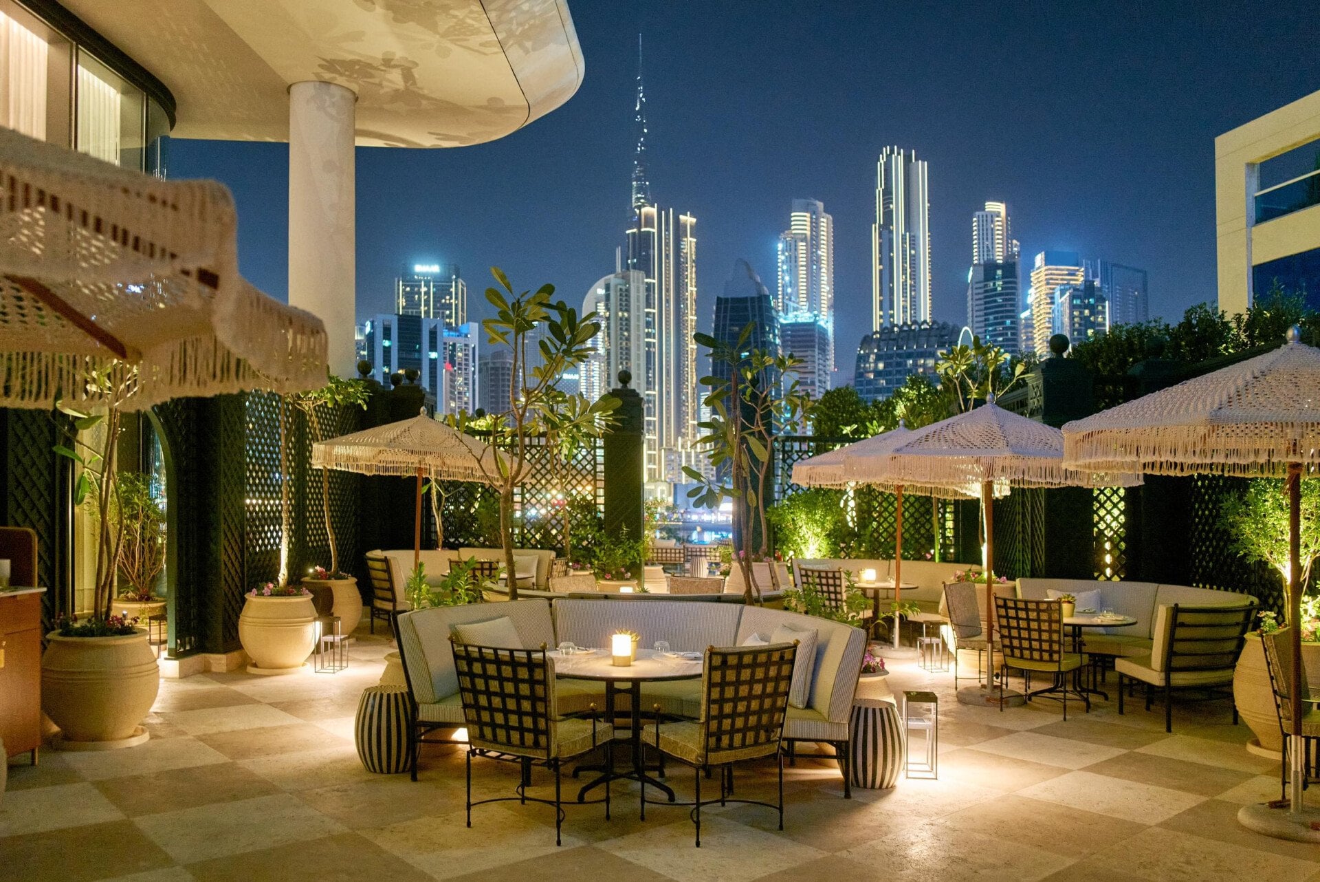 Image of Veranda design and food at The Lana - Dorchester Collection