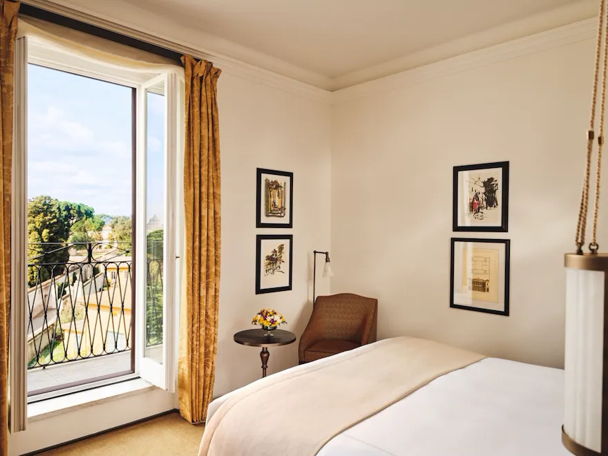 Classic room with view and Balcony at Hotel Eden Rome