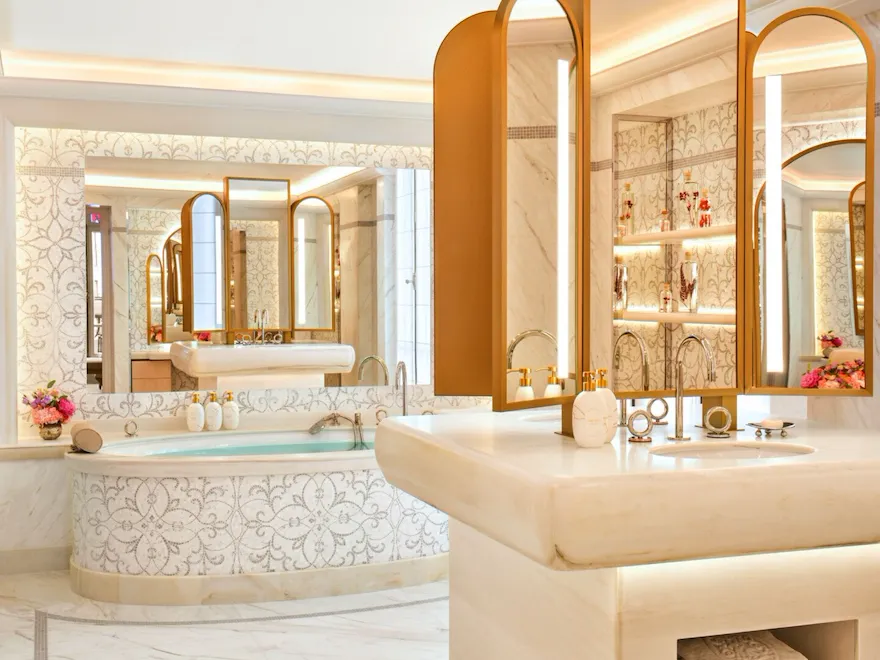 512 Royale Suite - Bathroom