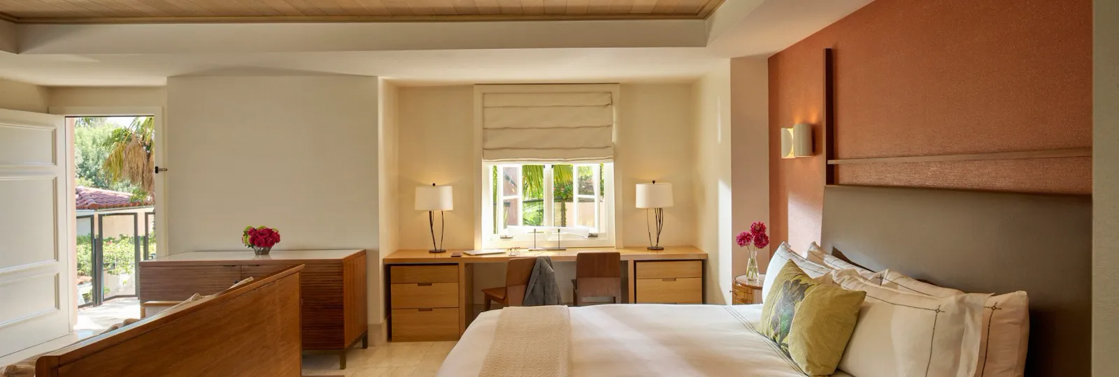 Canyon studio bedroom