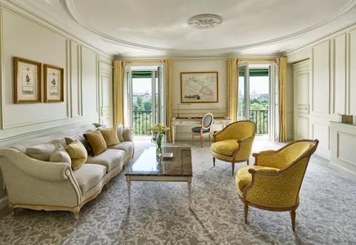 Landscape shot of the living room of a prestige suite at Le Meurice, Paris.